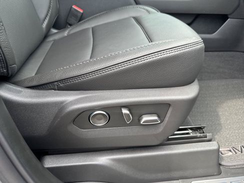New 2026 GMC Sierra 1500 Denali AWD/4WD image 39