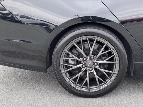 Used 2018 Genesis G80 3.3T Sport image 41