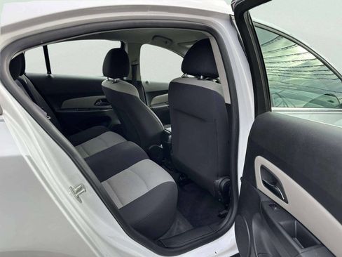Used 2012 Chevrolet Cruze LS w/ Connectivity Package FWD image 18