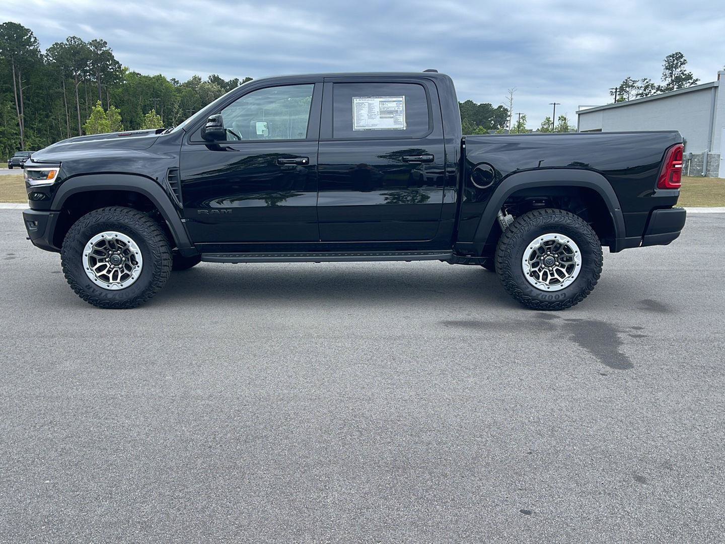 New 2026 RAM 1500 RHO w/ RHO Level 1 Equipment Group AWD/4WD image 5