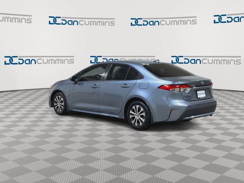 Used 2022 Toyota Corolla LE FWD image 6