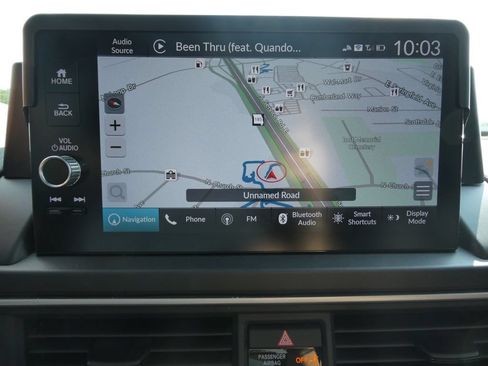 Used 2024 Honda Pilot Elite image 35