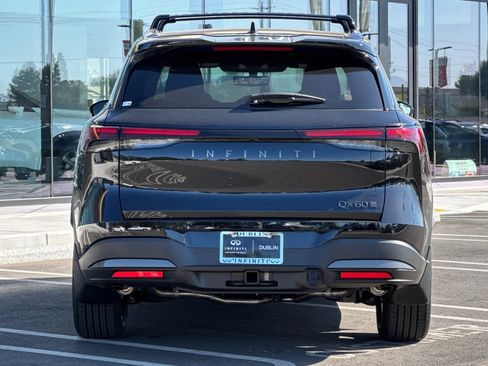 New 2026 INFINITI QX60 Autograph w/ Dark Cargo Package image 4