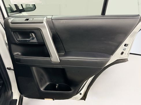 Used 2024 Toyota 4Runner SR5 image 31