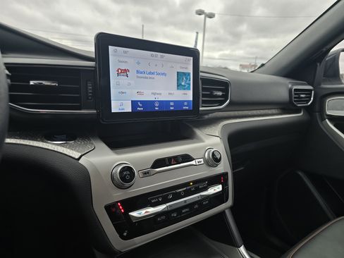 Used 2023 Ford Explorer Timberline w/ Timberline Technology Package image 26