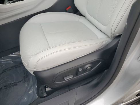 New 2026 Jeep Cherokee Limited image 23