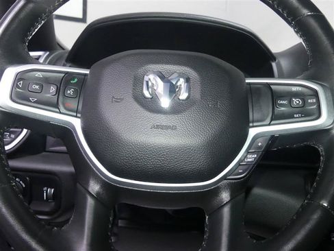 Used 2023 RAM 1500 Big Horn AWD/4WD image 29