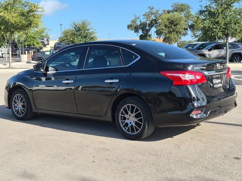 Used 2017 Nissan Sentra S FWD image 3