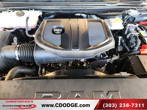 Used 2025 RAM 1500 Laramie w/ Sport Appearance Package AWD/4WD image 22