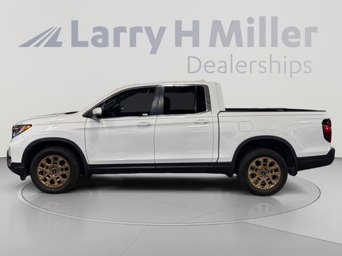 Used 2023 Honda Ridgeline RTL image 2