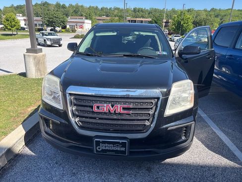 Used 2016 GMC Terrain SLE FWD image 2