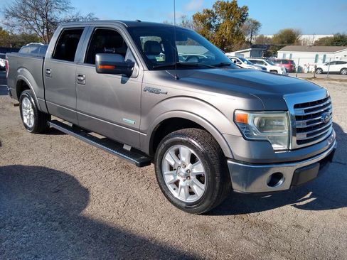 Used 2013 Ford F150 Lariat w/ Luxury Equipment Group image 2