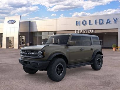New 2026 Ford Bronco Outer Banks w/ Sasquatch Package