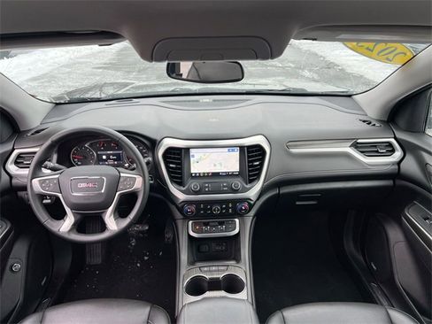 Used 2023 GMC Acadia SLT image 20