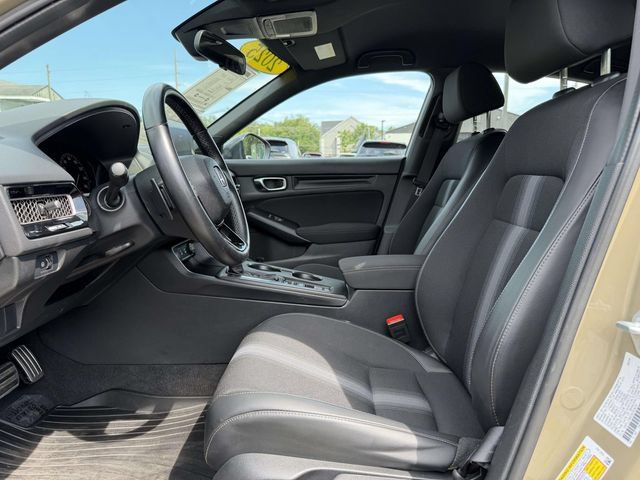 Used 2025 Honda Civic Sport image 16