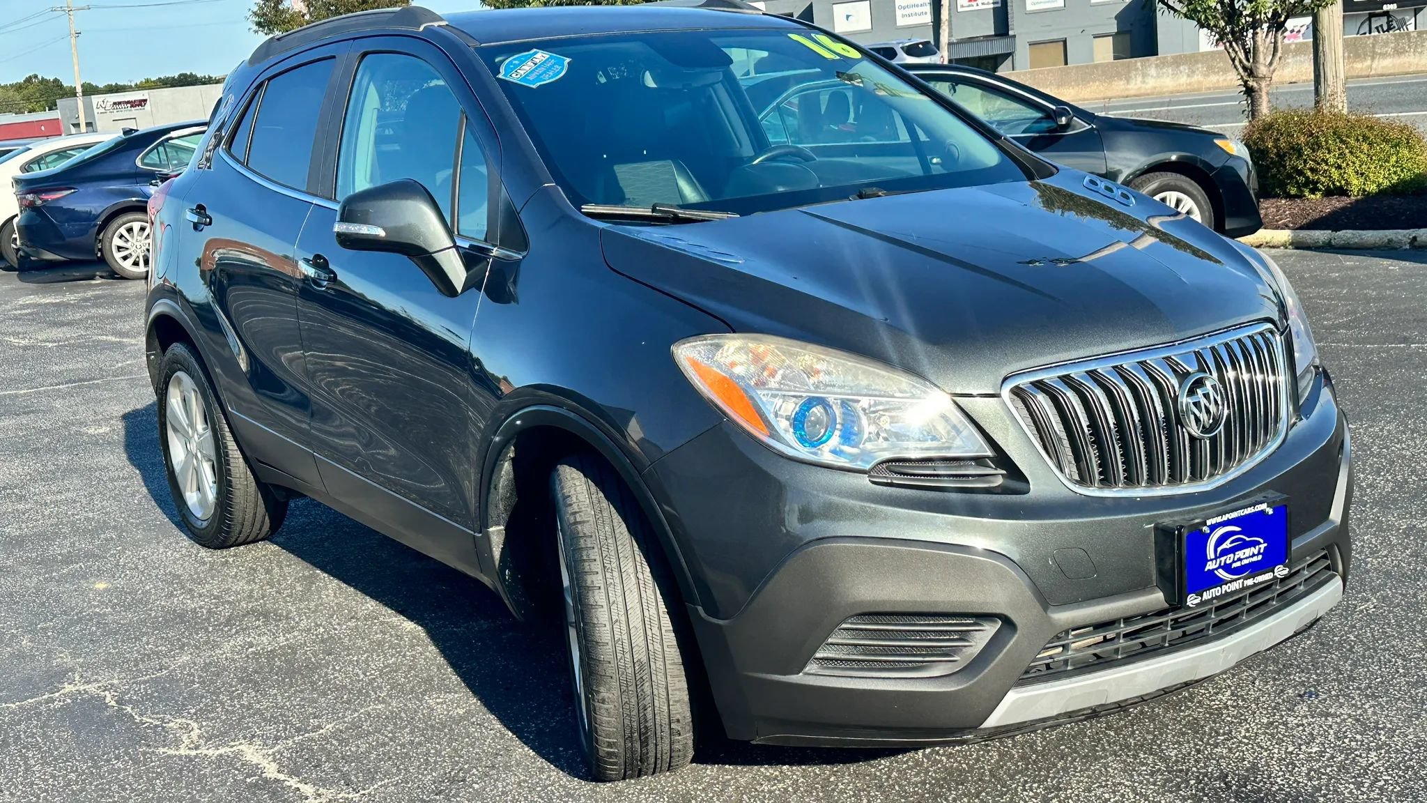 Used 2016 Buick Encore FWD image 3
