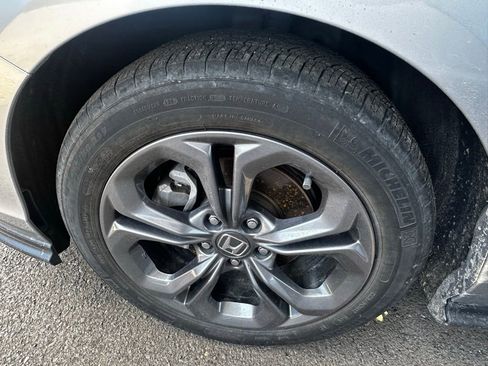 Used 2023 Honda Accord EX image 22