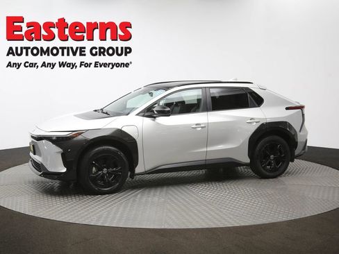 Used 2023 Toyota bZ4X XLE AWD/4WD image 58