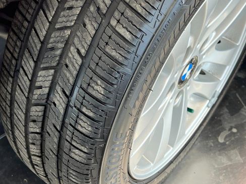 Used 2006 BMW 325i Sedan image 35