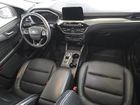 Used 2022 Ford Escape Titanium image 23