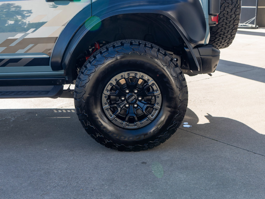 Used 2023 Ford Bronco Raptor AWD/4WD image 32