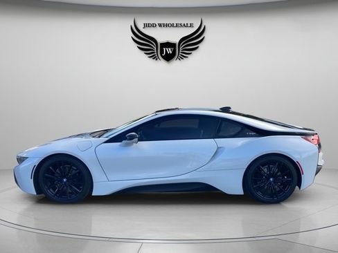 Used 2019 BMW i8 Coupe image 8