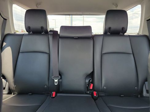 Used 2020 Toyota 4Runner TRD Off-Road Premium w/ Moonroof Package AWD/4WD image 17