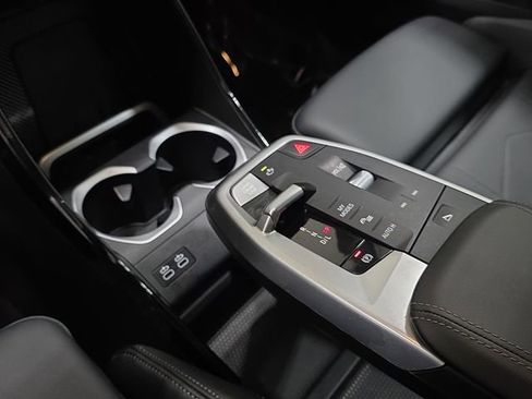 Certified 2025 BMW X1 xDrive28i w/ Convenience Package image 21