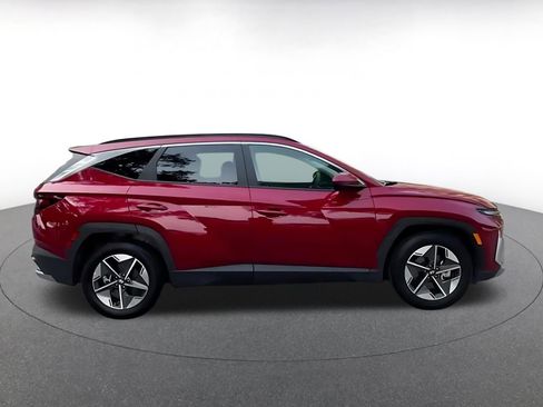 Used 2025 Hyundai Tucson SEL FWD image 15
