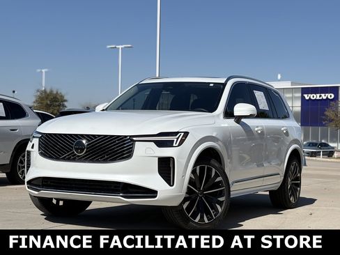 Certified 2025 Volvo XC90 B6 Plus image 2