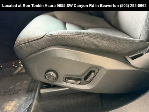 Used 2022 Volvo XC60 B5 Momentum w/ Advanced Package AWD/4WD image 14