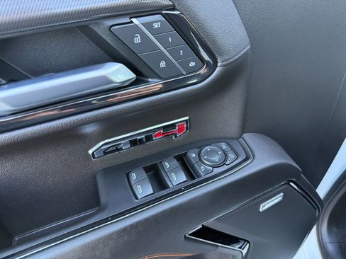 Used 2022 GMC Sierra 1500 AT4 w/ AT4 Premium Package image 27