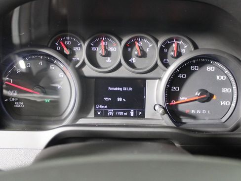 Used 2025 Chevrolet Silverado 1500 Custom Trail Boss w/ LPO, Dark Essentials Package image 18