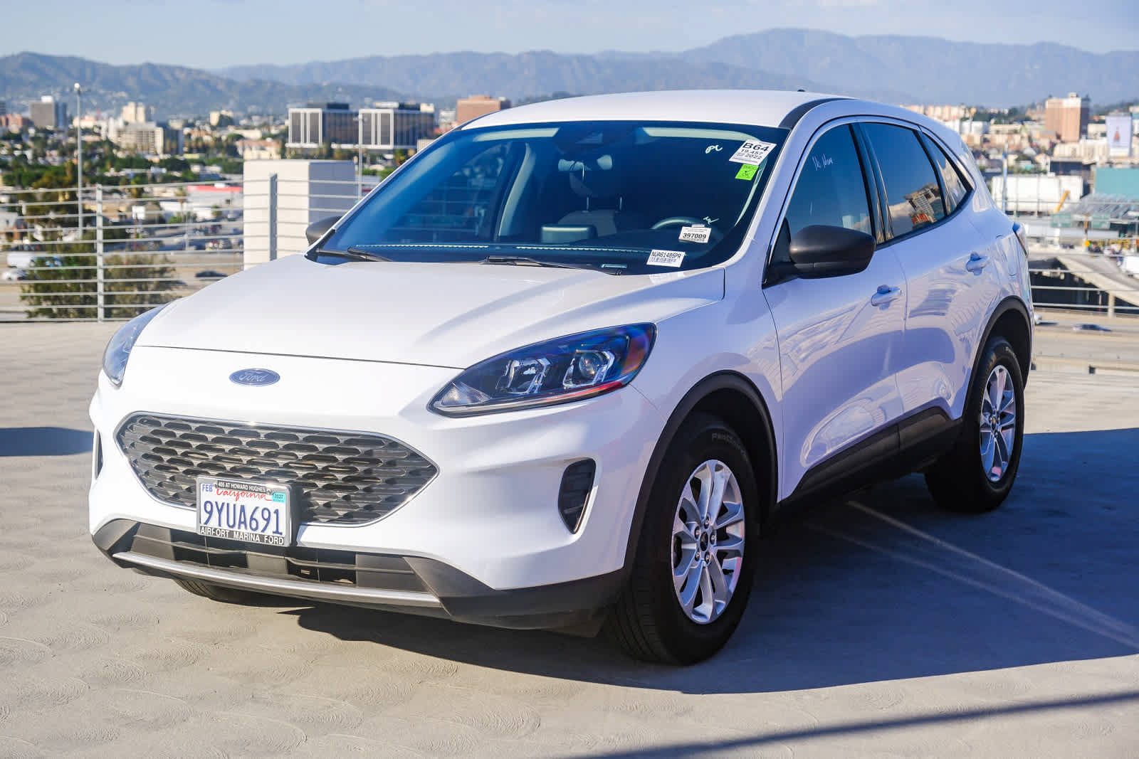Used 2022 Ford Escape SE AWD/4WD image 1