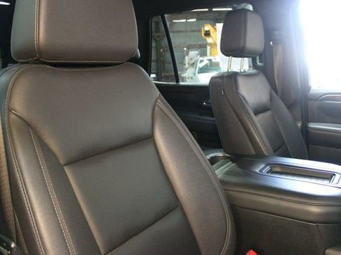 Used 2023 Chevrolet Tahoe LT image 11