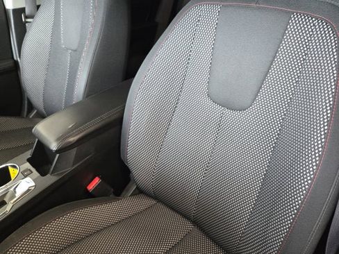 Used 2017 GMC Terrain SLE image 22