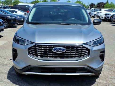 Used 2023 Ford Escape Active AWD/4WD image 8