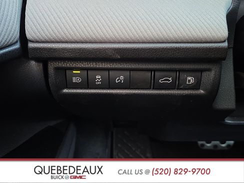 Used 2025 Toyota Camry SE w/ Convenience Package image 23