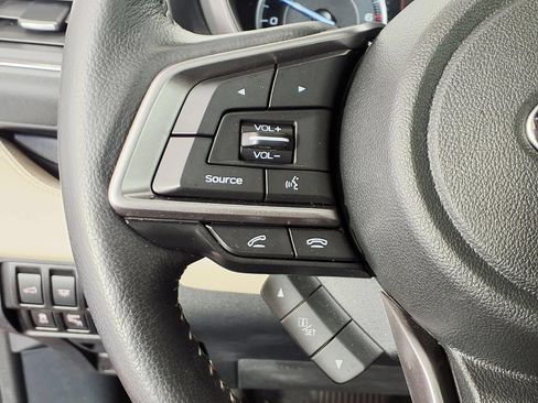Used 2022 Subaru Ascent Limited w/ Technology Package AWD/4WD image 17