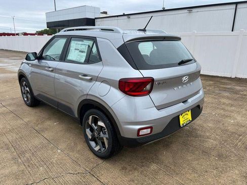 New 2026 Hyundai Venue SEL FWD image 51