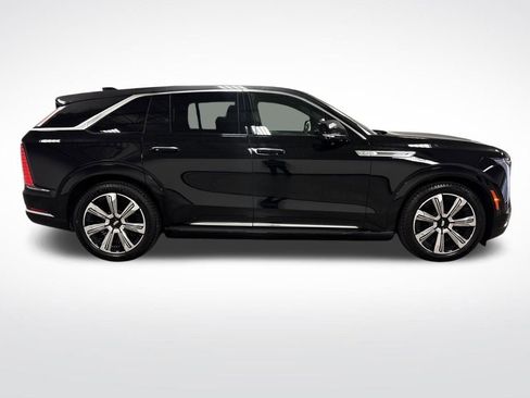 New 2025 Cadillac Escalade IQ Luxury 2 image 19