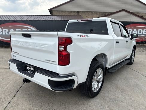 Used 2024 Chevrolet Silverado 1500 Custom image 7