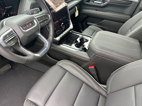 New 2026 GMC Yukon Elevation image 9