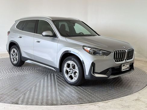 New 2026 BMW X1 xDrive28i w/ Technology Package AWD/4WD image 7