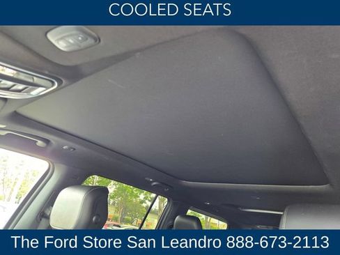 Used 2022 Jeep Wagoneer Series III w/ Premium Group I AWD/4WD image 16