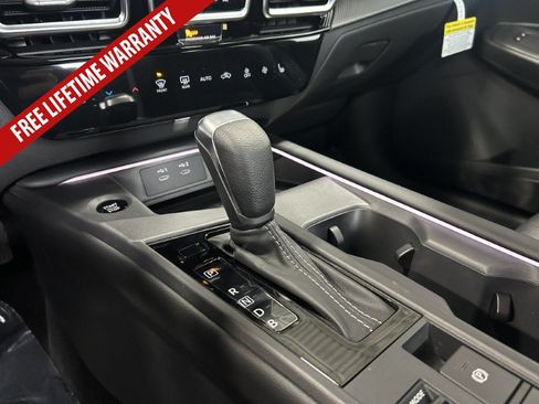 New 2026 Nissan Sentra SV w/ SV Convenience Package FWD image 22