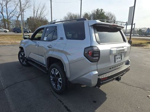 New 2026 Toyota 4Runner 4WD image 5