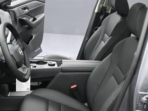 New 2026 Nissan Rogue SV image 19