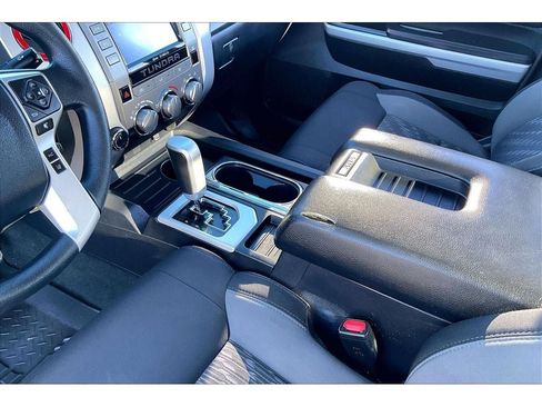 Used 2019 Toyota Tundra SR5 image 19