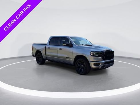Used 2022 RAM 1500 Limited AWD/4WD image 2